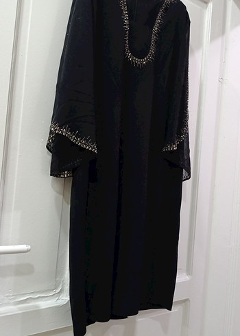 Siyah İşlemeli Uzun Kadın Elbise - Görsel 2