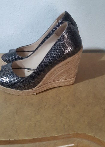 Gri Yılan Desenli Dolgu Topuklu Kadın Espadril - Görsel 2