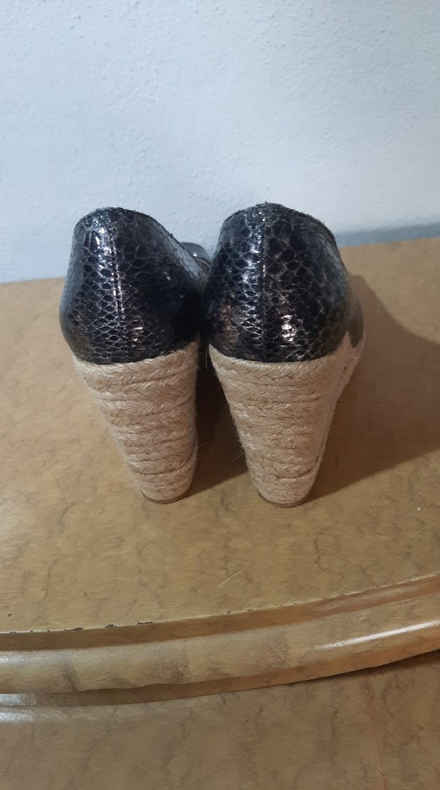 Gri Yılan Desenli Dolgu Topuklu Kadın Espadril - Görsel 3