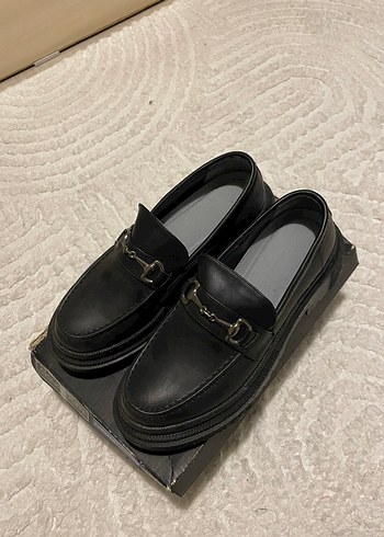 Kadın Siyah Deri Tokalı Platform Topuklu Loafer