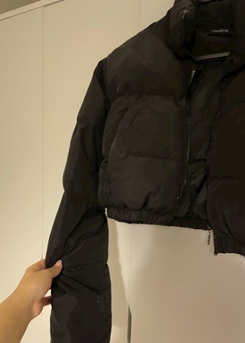 xs Beden Siyah Kısa crop şişme Kadın Mont