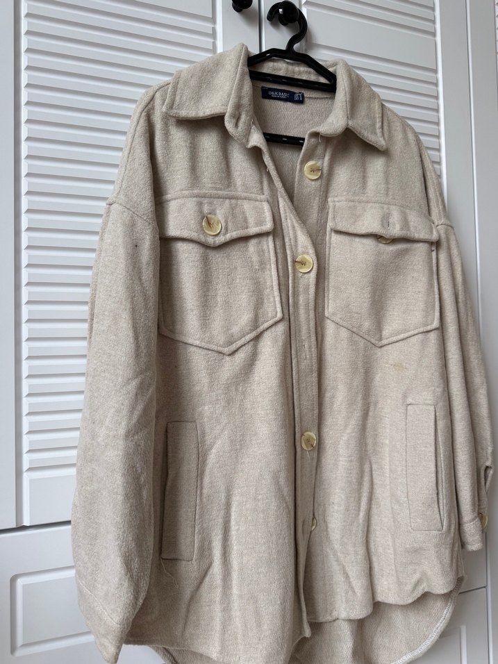 Düğmeli Bej Keten Midi Ceket - Görsel 2