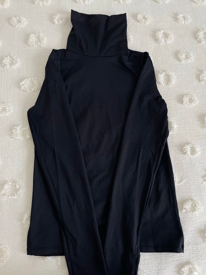 Siyah Balıkçı Yaka Kadın Kazak - Görsel 2