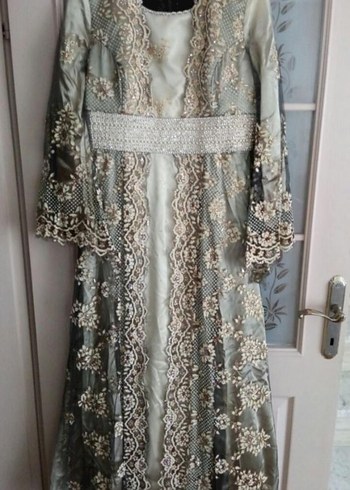 46 Beden Bej İşlemeli Uzun Kollu Henna Elbise