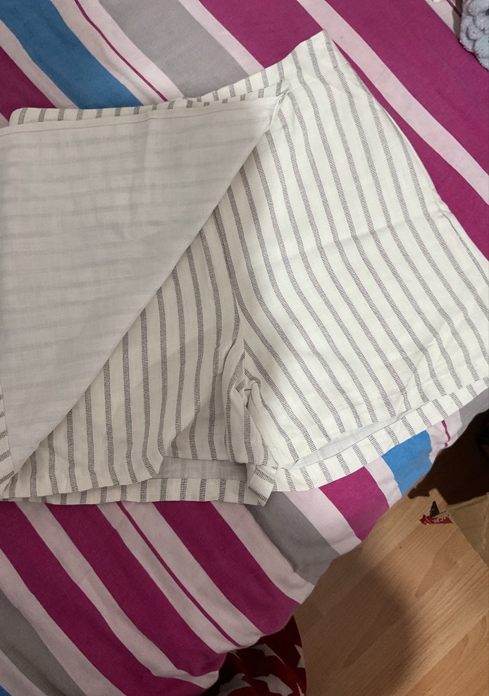 Beyaz Çizgili Mini şort etek - Görsel 2