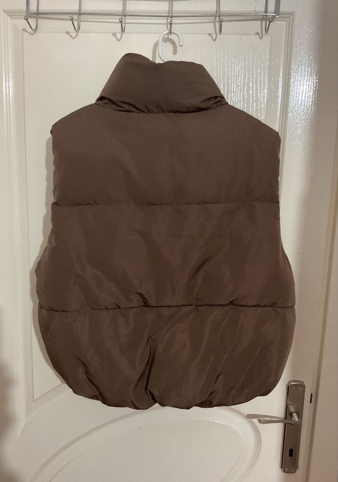 BERSHKA Kadın Fermuarlı Yumuşak Dokulu Yelek - Görsel 4