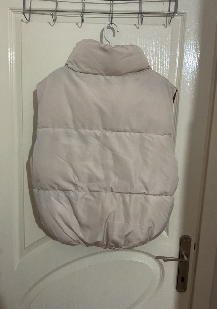 BERSHKA Kadın Fermuarlı Yumuşak Dokulu Yelek - Görsel 2