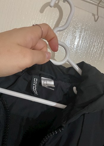 Kadın Siyah Şişme Kısa Mont H&M - Görsel 3