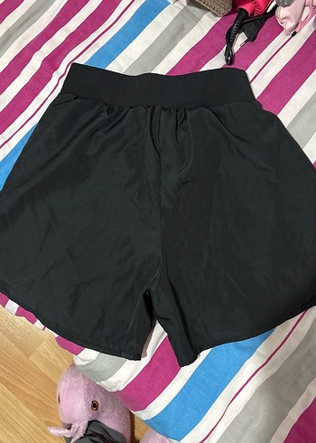 Siyah Elastik Bel Kadın Mini Şort - Görsel 4