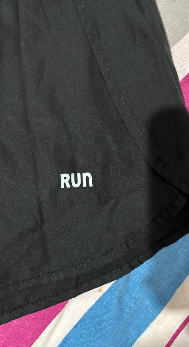 Siyah Elastik Bel Kadın Mini Şort - Görsel 3