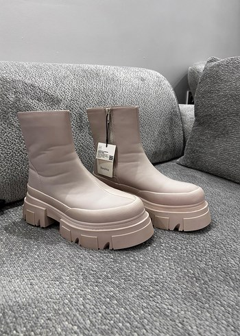 Bej Platform Topuklu Fermuarlı Kadın Bot - Görsel 4