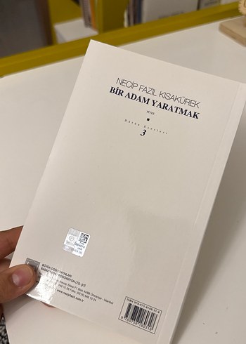  Necip Fazıl Kısakürek - Bir Adam Yaratmak