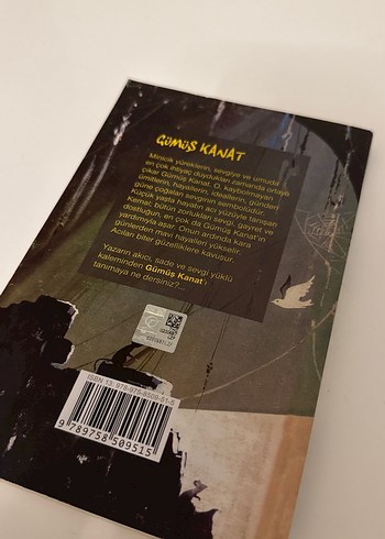 Cahit Uçuk - Gümüş Kanat Romanı