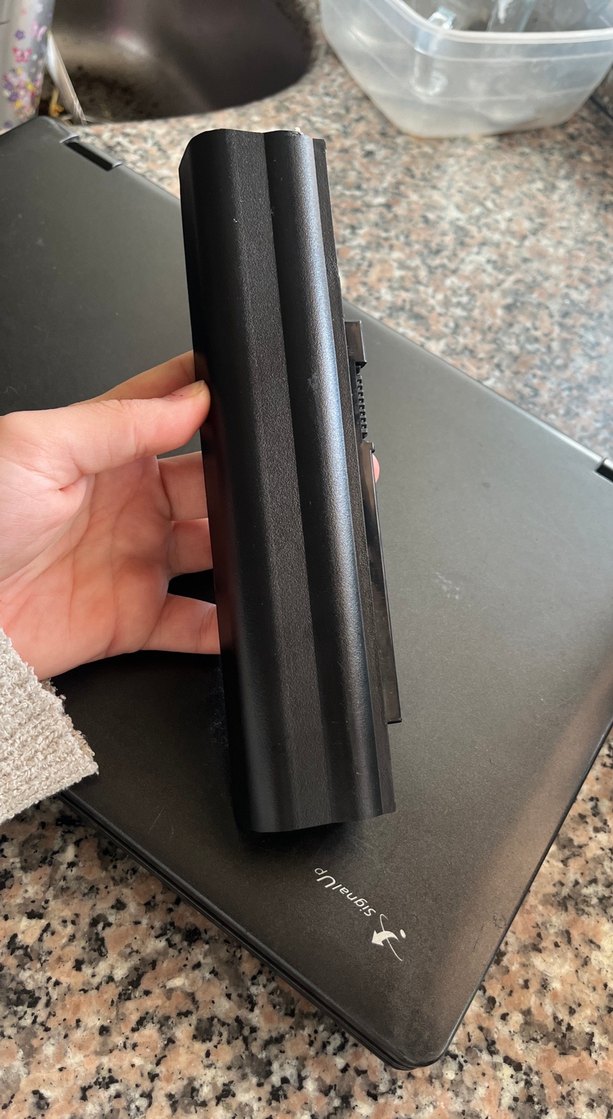 Siyah Taşınabilir Güç Kaynağı BC06 NACP-062 - Görsel 3