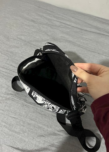 Kadın Baskılı Siyah Çapraz Çanta - Görsel 3