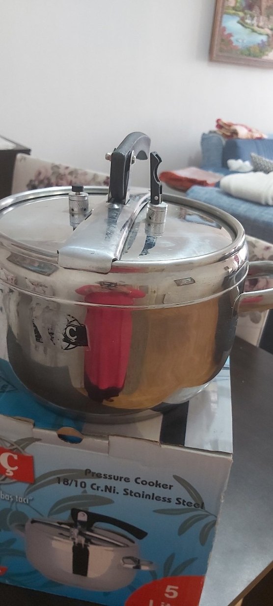 5 Litre Taç Mega Basınçlı Tencere - Görsel 2