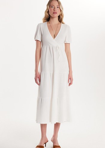 H&M Beyaz V Yaka Midi Elbise