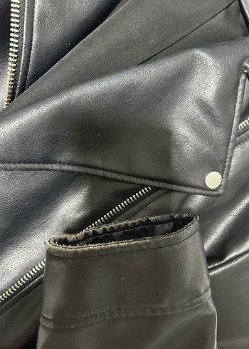 m Beden siyah Renk Zara Siyah Deri Biker Ceket