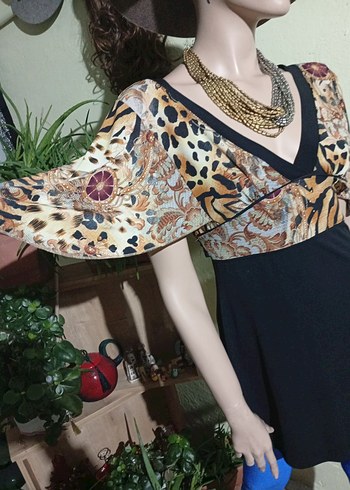 Adil ışık Bohem Tarz V Yaka Tunik - Görsel 3