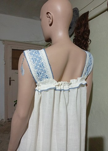 vintage Nakışlı Beyaz Askılı Uzun Gecelik - Görsel 6