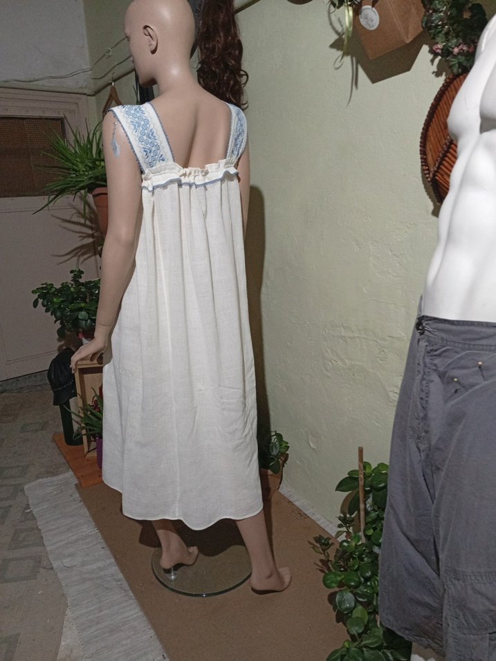 vintage Nakışlı Beyaz Askılı Uzun Gecelik - Görsel 5