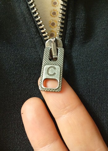 Siyah Fermuarlı Kapüşonlu Sweatshirt - Görsel 3