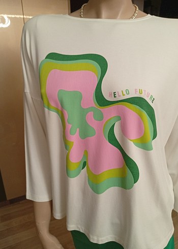 Pamuklu Yeşil Baskılı Kadın Tişört - Görsel 2