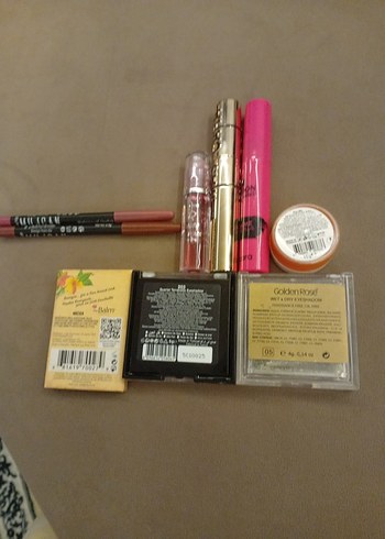 Gabrini Wet & Dry Pudra Paleti ve Makyaj Ürünleri - Görsel 2