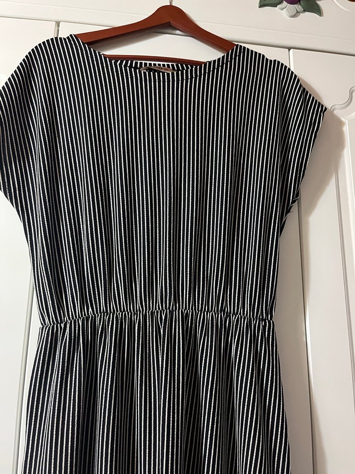 Kadın kız siyah beyaz çizgili elbise - Görsel 3