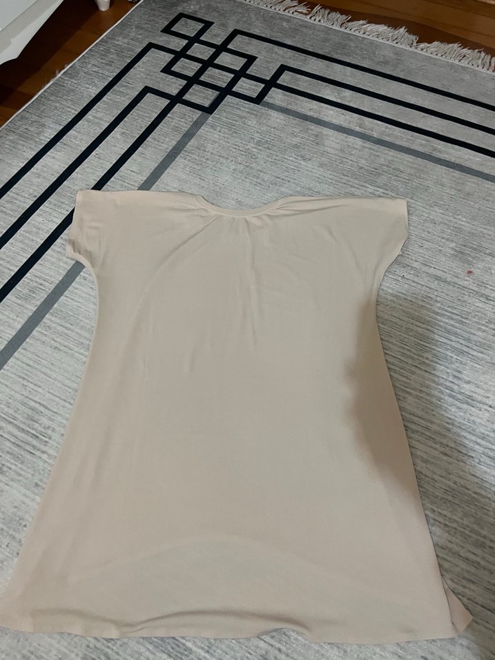 Bej Kadın Kısa Kollu Salaş Tişört - Görsel 4