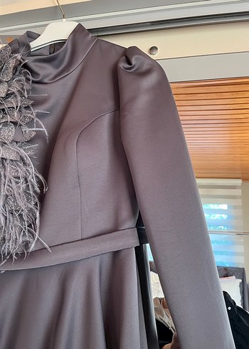 Uzun Kollu Gri Drapeli Kadın Abiye Elbise - Görsel 12