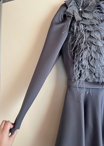 Uzun Kollu Gri Drapeli Kadın Abiye Elbise - Görsel 14