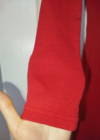 Uzun Kollu Kırmızı Yüksek Yakalı Triko Elbise - Görsel 2