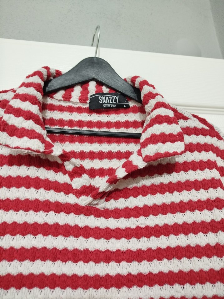 Kırmızı Çizgili Erkek Kazak - Görsel 2