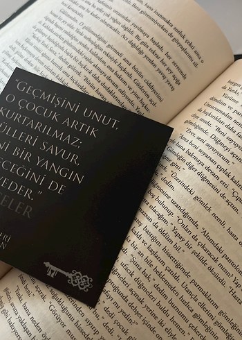  Beden Renk Sokak Nöbetçileri II - Aslı Arslan