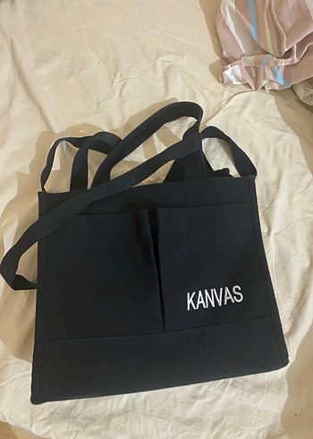  Beden Siyah Kanvas Fermuarlı Kadın Çanta