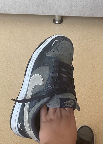 39 Beden Gri Lacivert Nike Spor Ayakkabı Bağcıklı
