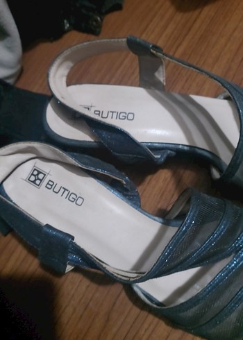 Butigo 37