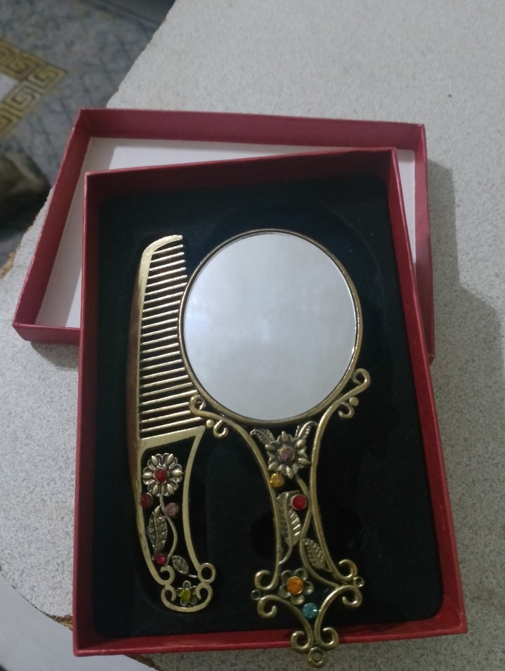 Dekoratif El Aynalı Tarak Seti - Görsel 2