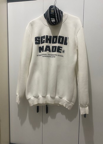 Beyaz Baskılı Rahat Kesim Sweatshirt