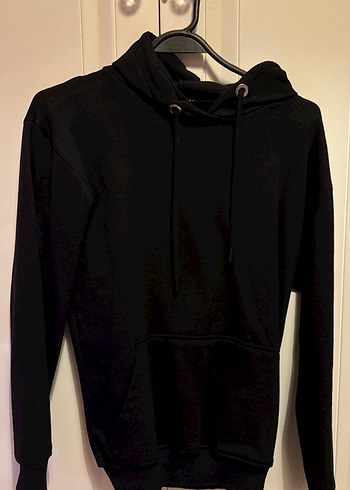 Siyah Kapüşonlu Kadın Sweatshirt