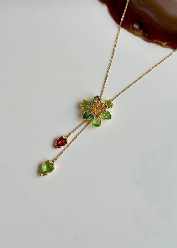 Lotus kolye