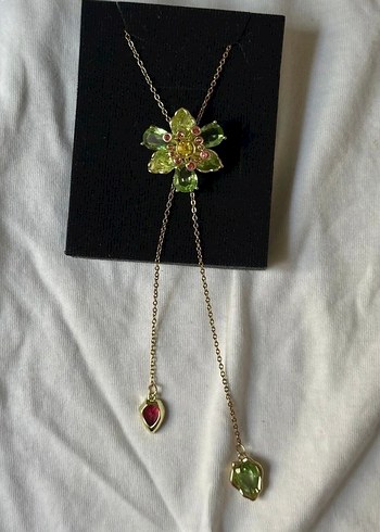 Diğer Lotus kolye