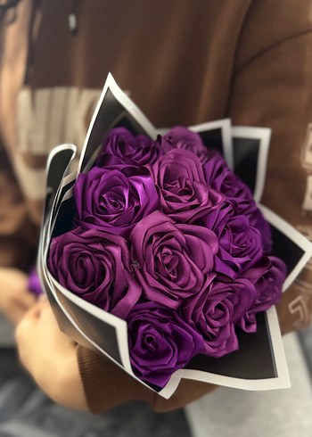 Mor 2 renk tonlu 
Saten Gül Buketi - Görsel 3