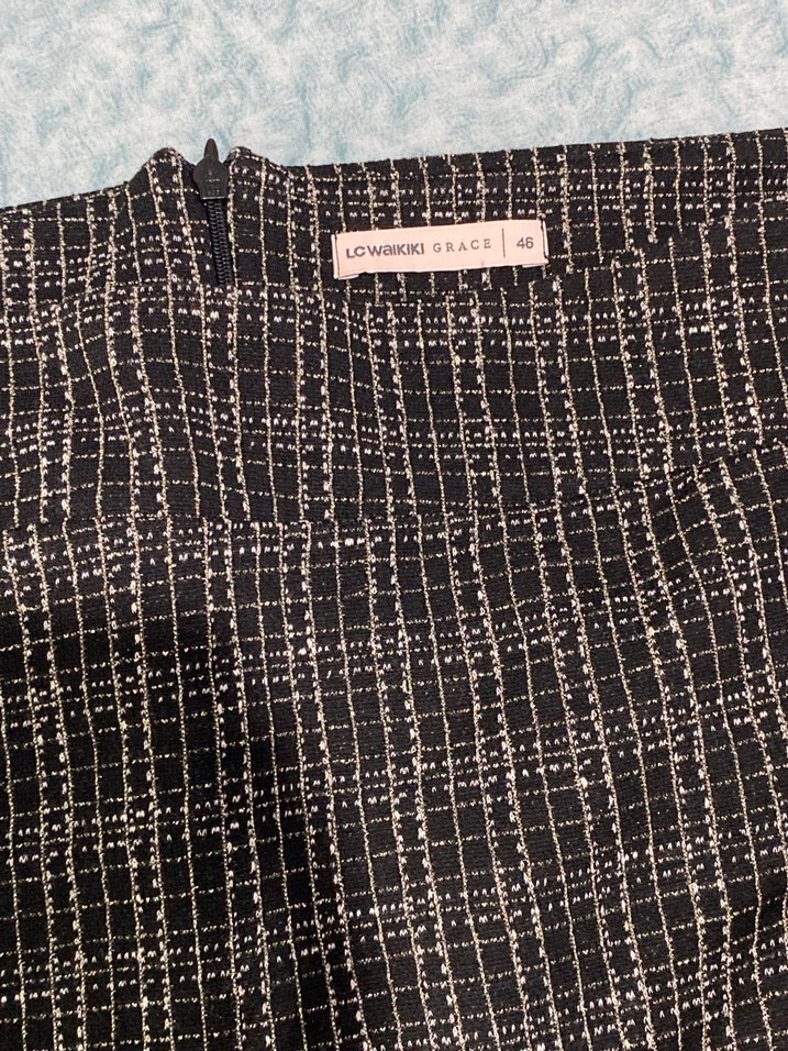 Fermuarlı Vücuda Oturan Midi Etek - Görsel 3