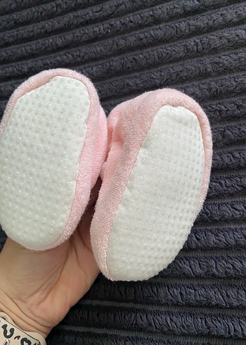 Kız bebek Pembe Nakışlı Sıcak Ev Terliği - Görsel 3