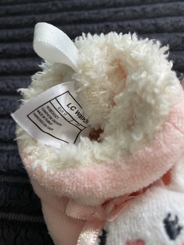 Kız bebek Pembe Nakışlı Sıcak Ev Terliği - Görsel 2