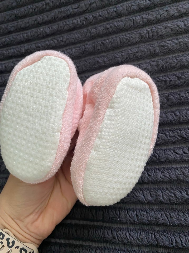 Kız bebek Pembe Nakışlı Sıcak Ev Terliği - Görsel 3