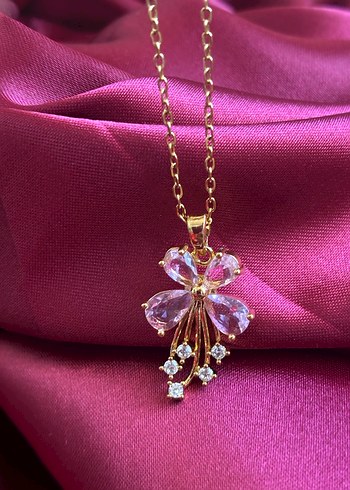 Beden pembe Renk Amora Bloom Kolye