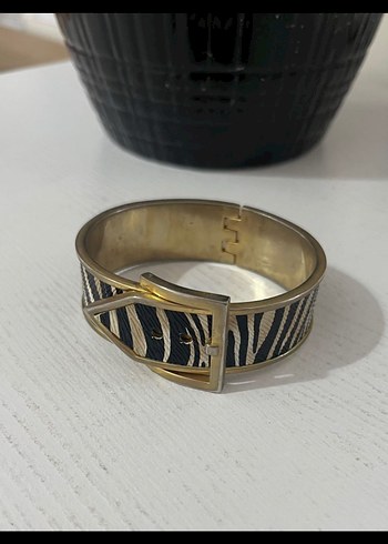 Zebra Desenli Tokalı Kadın Bileklik